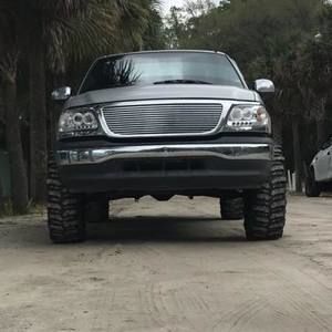 Meet your Posher, Ethan